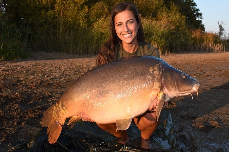Claudia Darga An Interview With A Modern Carp Angler Strike And Catch