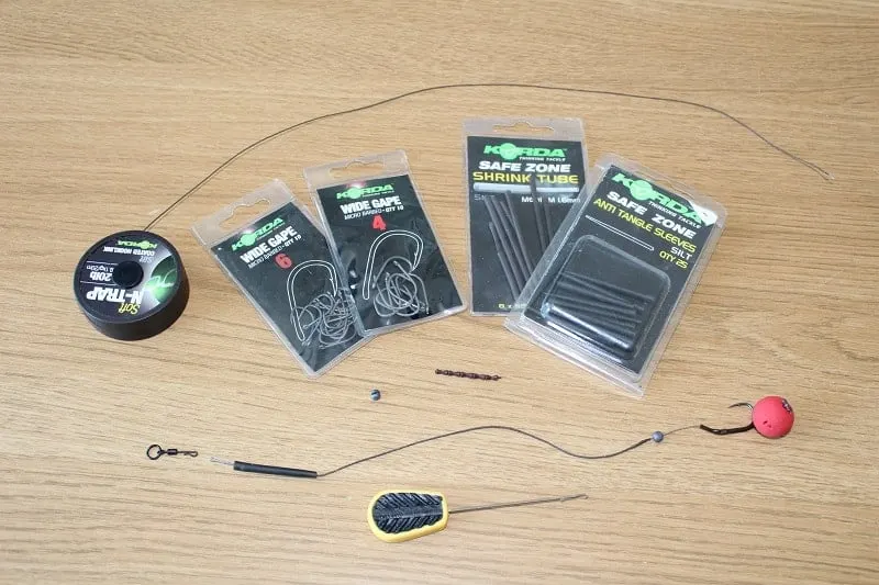 all the end tackle needed to tie a pop-up rig for carp fishing