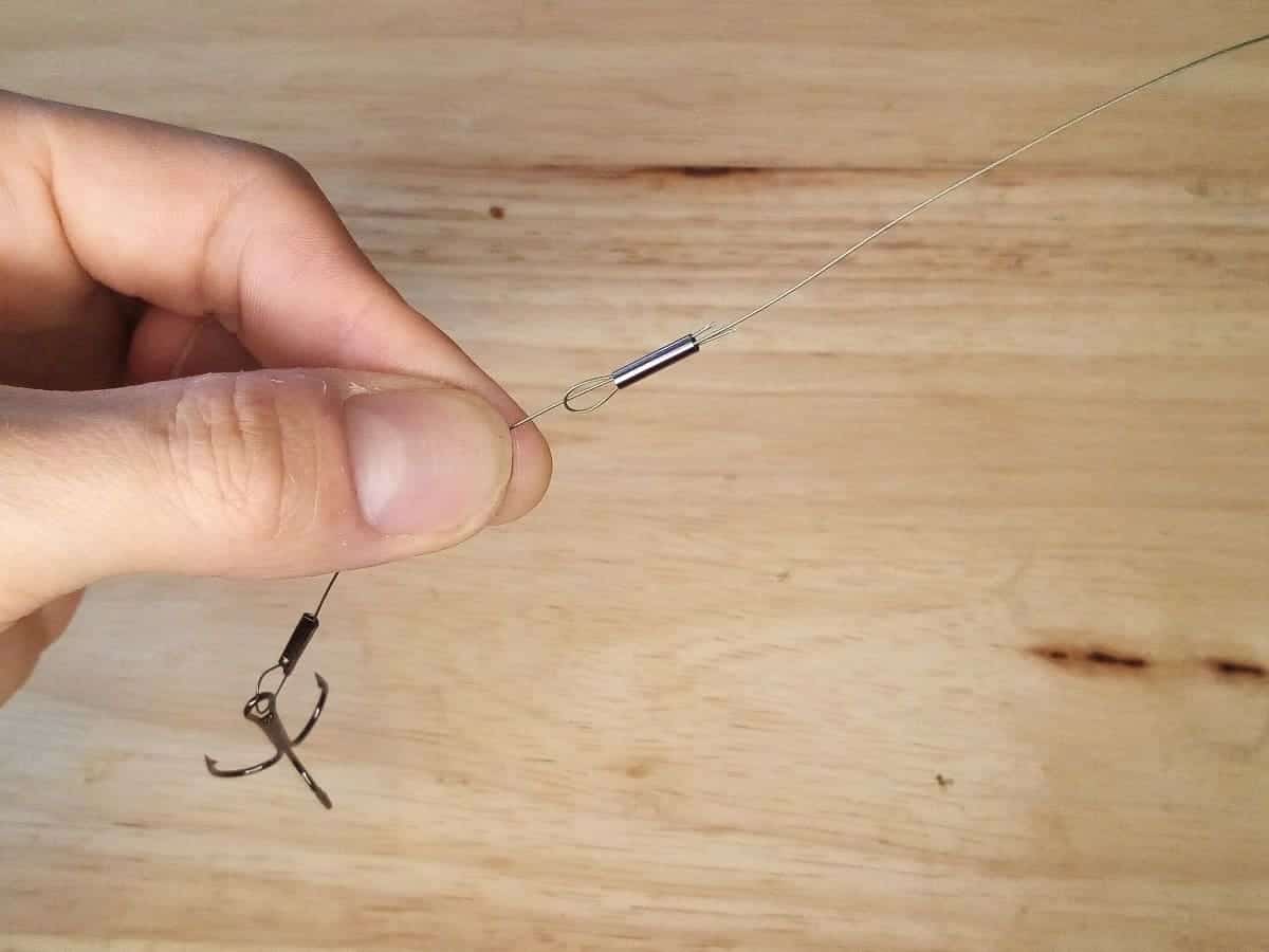 zander perch 3 x Twin Treble/SINGLE hook traces Taille 6/8 Barbelé Wire trace pike 