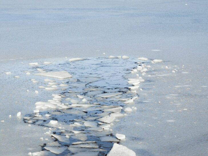 Michigan Angler Dies After Falling Through the Ice